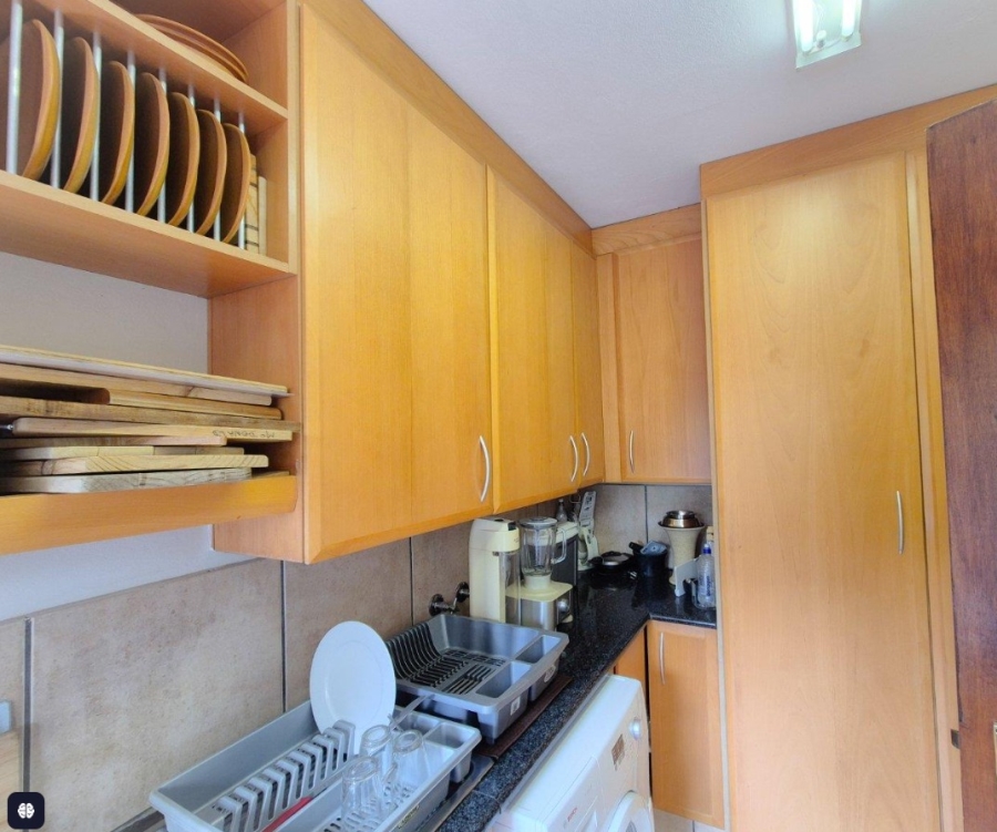6 Bedroom Property for Sale in Boschenvaal River Front Lodges Free State